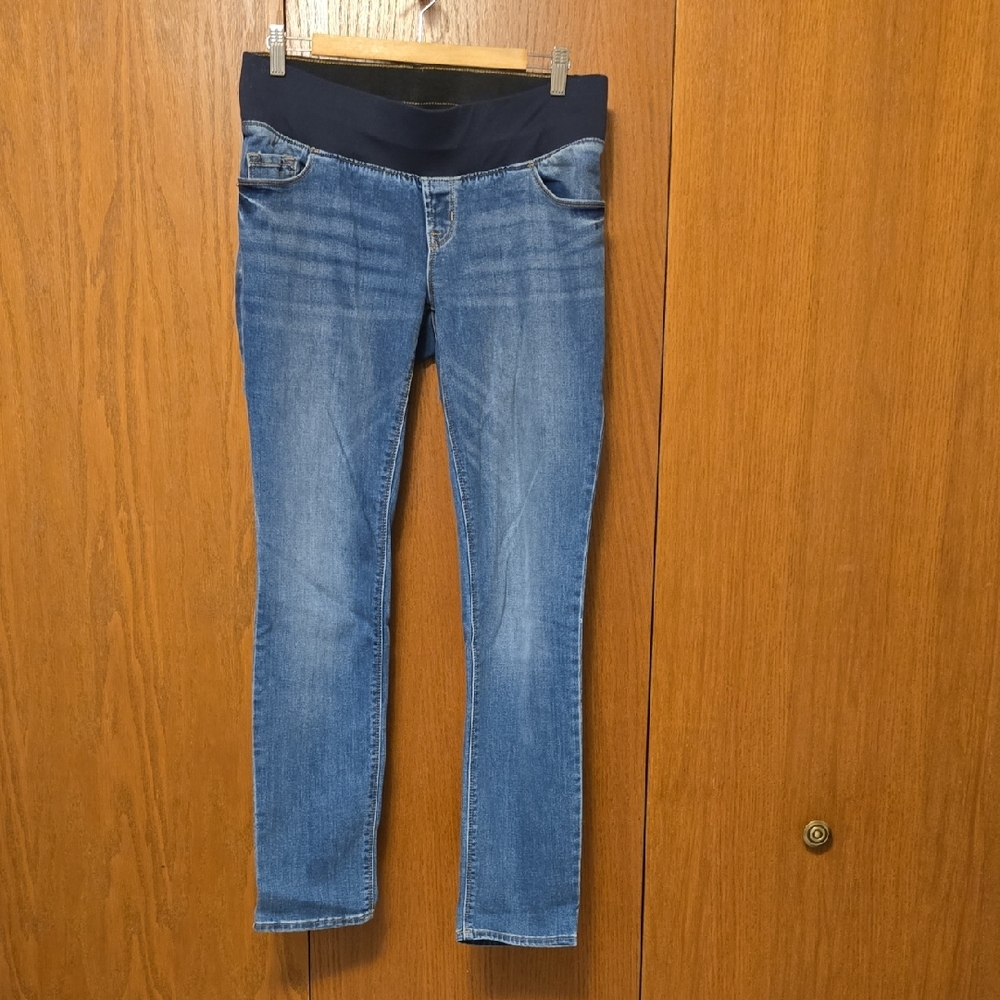 Old Navy Maternity low panel jeans - Picture 2 of 5